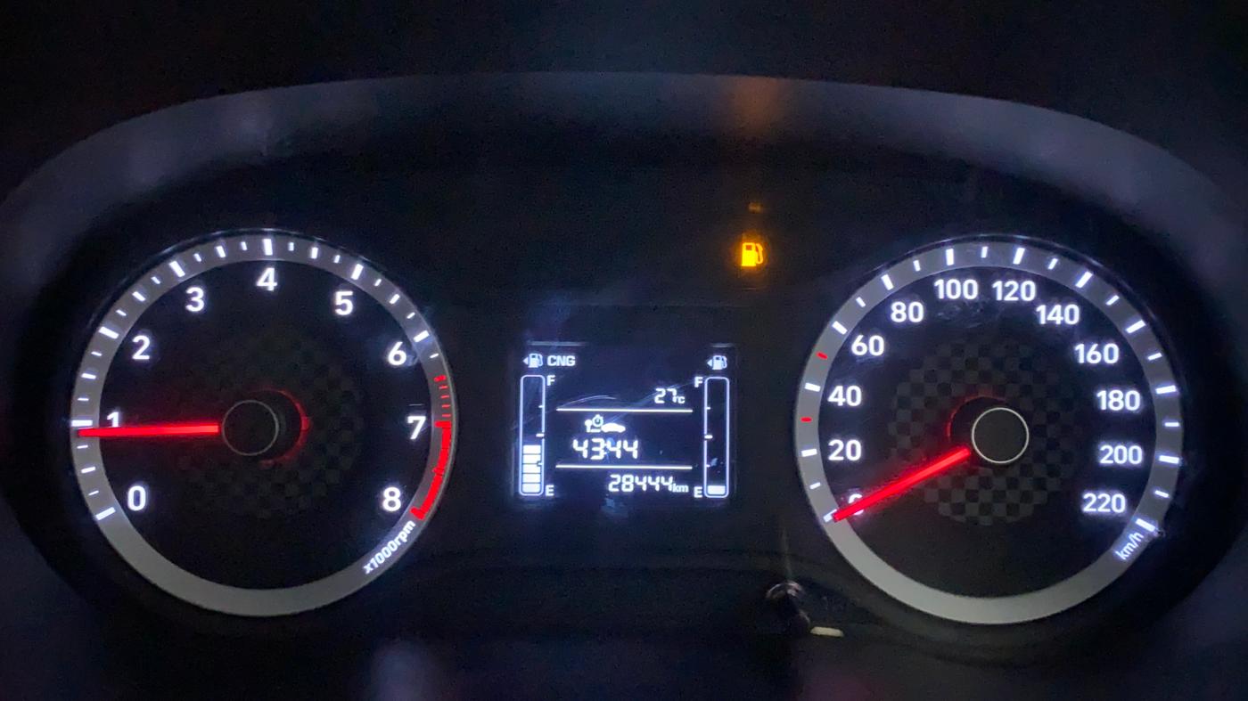 2022 Hyundai GRAND I10 NIOS SPORTZ 1.2 KAPPA VTVT CNG, CNG, Manual, 28,444 km, Odometer Image