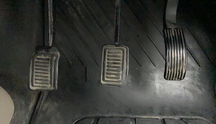 2017 Mahindra Thar CRDE 4X4 BS IV, Diesel, Manual, 19,937 km, Pedals