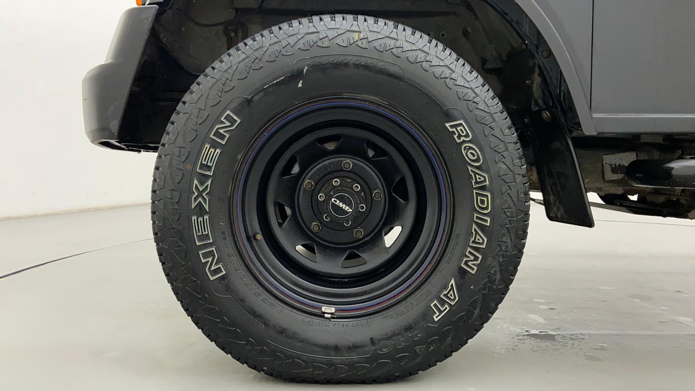 2017 Mahindra Thar CRDE 4X4 BS IV, Diesel, Manual, 19,937 km, Left Front Wheel