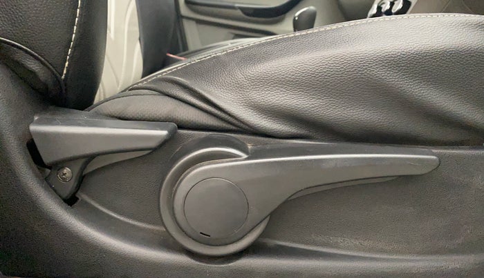 2018 Tata Tiago XZ PETROL, Petrol, Manual, 22,113 km, Driver Side Adjustment Panel