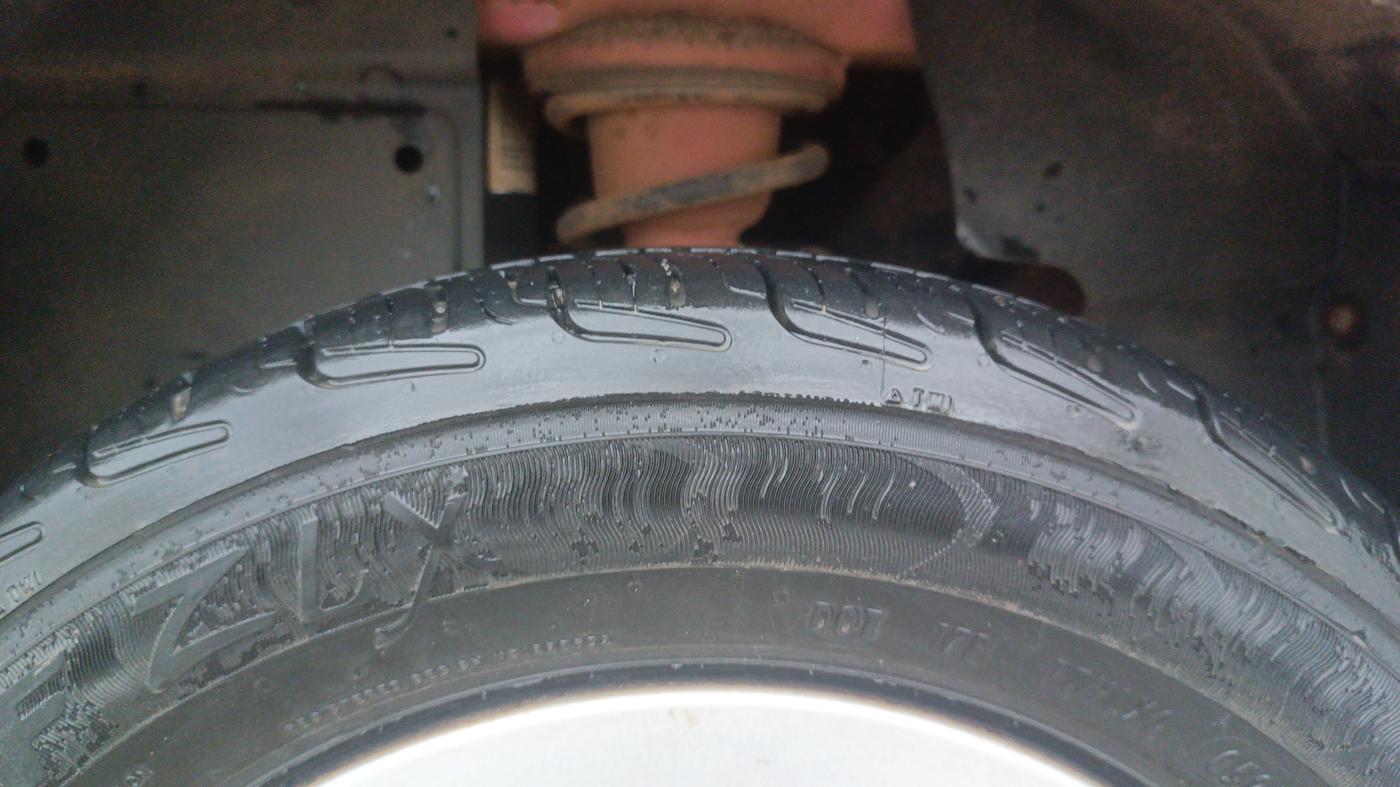 2015 Tata Nano TWIST XT, Petrol, Manual, 51,869 km, Left Rear Tyre Tread