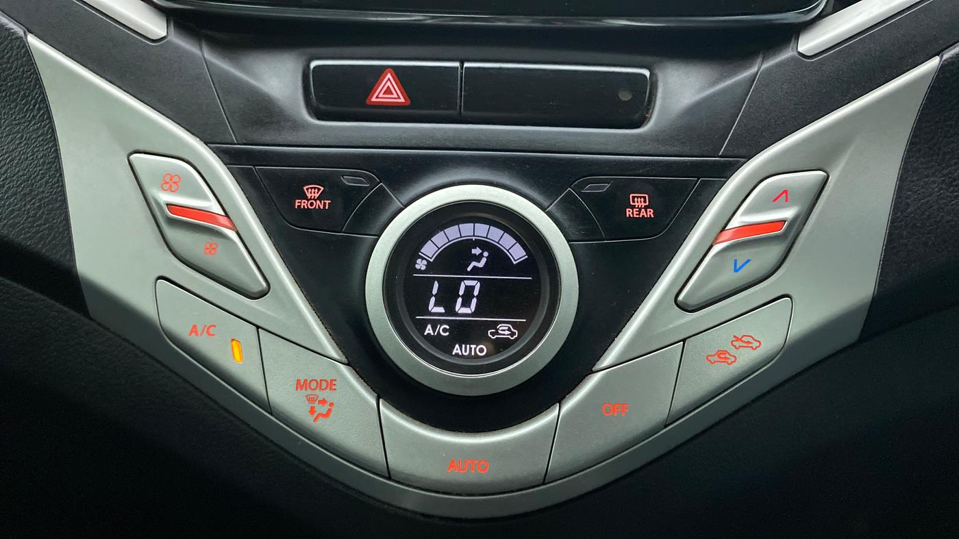 2018 Maruti Baleno ALPHA CVT PETROL 1.2, Petrol, Automatic, 40,113 km, Automatic Climate Control