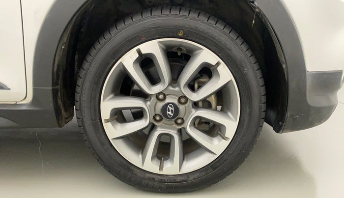 2015 Hyundai i20 Active 1.2 S, Petrol, Manual, 56,664 km, Right Front Wheel