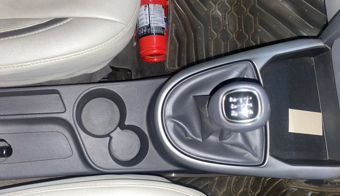 2020 Hyundai GRAND I10 NIOS SPORTZ 1.2 KAPPA VTVT CNG, CNG, Manual, 57,683 km, Gear Lever