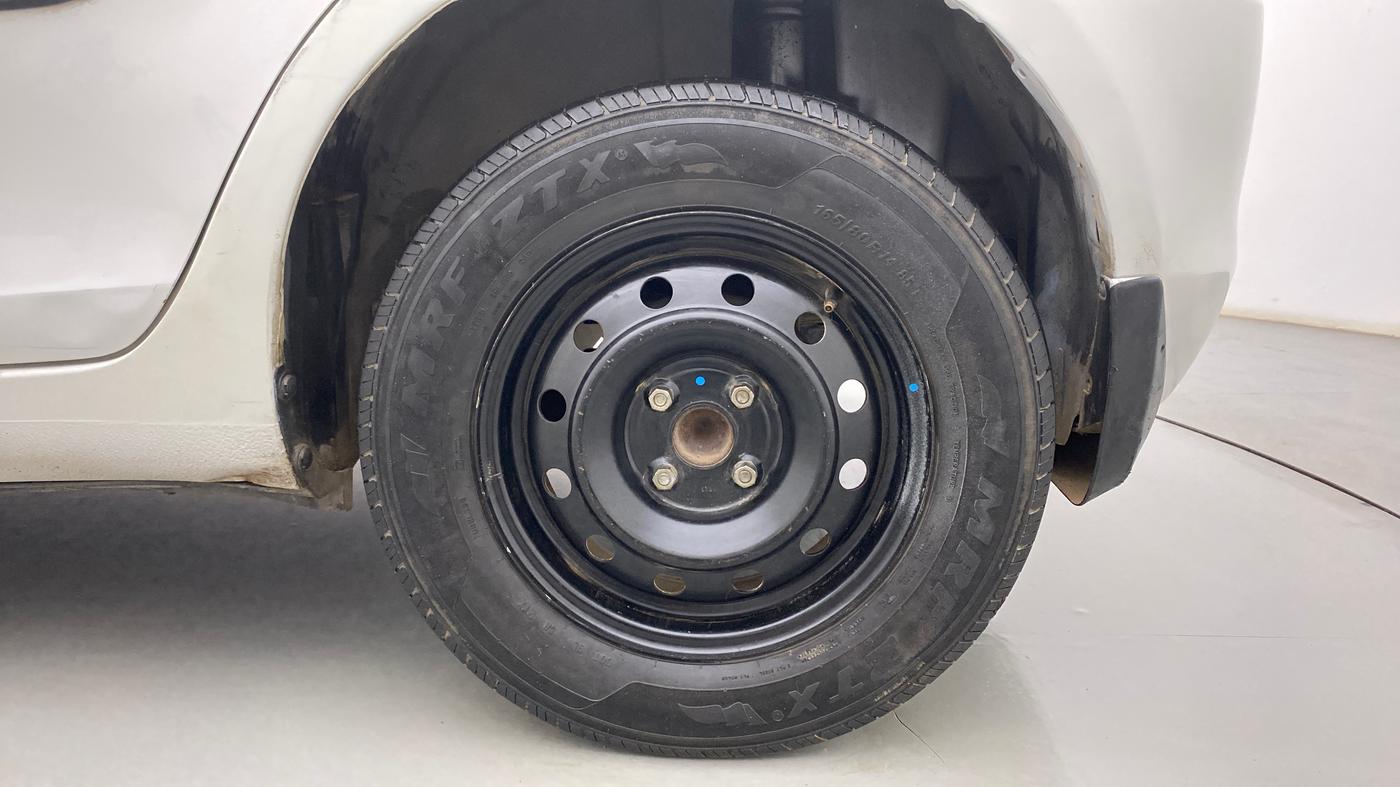 2011 Maruti Swift VDI, Diesel, Manual, 93,268 km, Left Rear Wheel