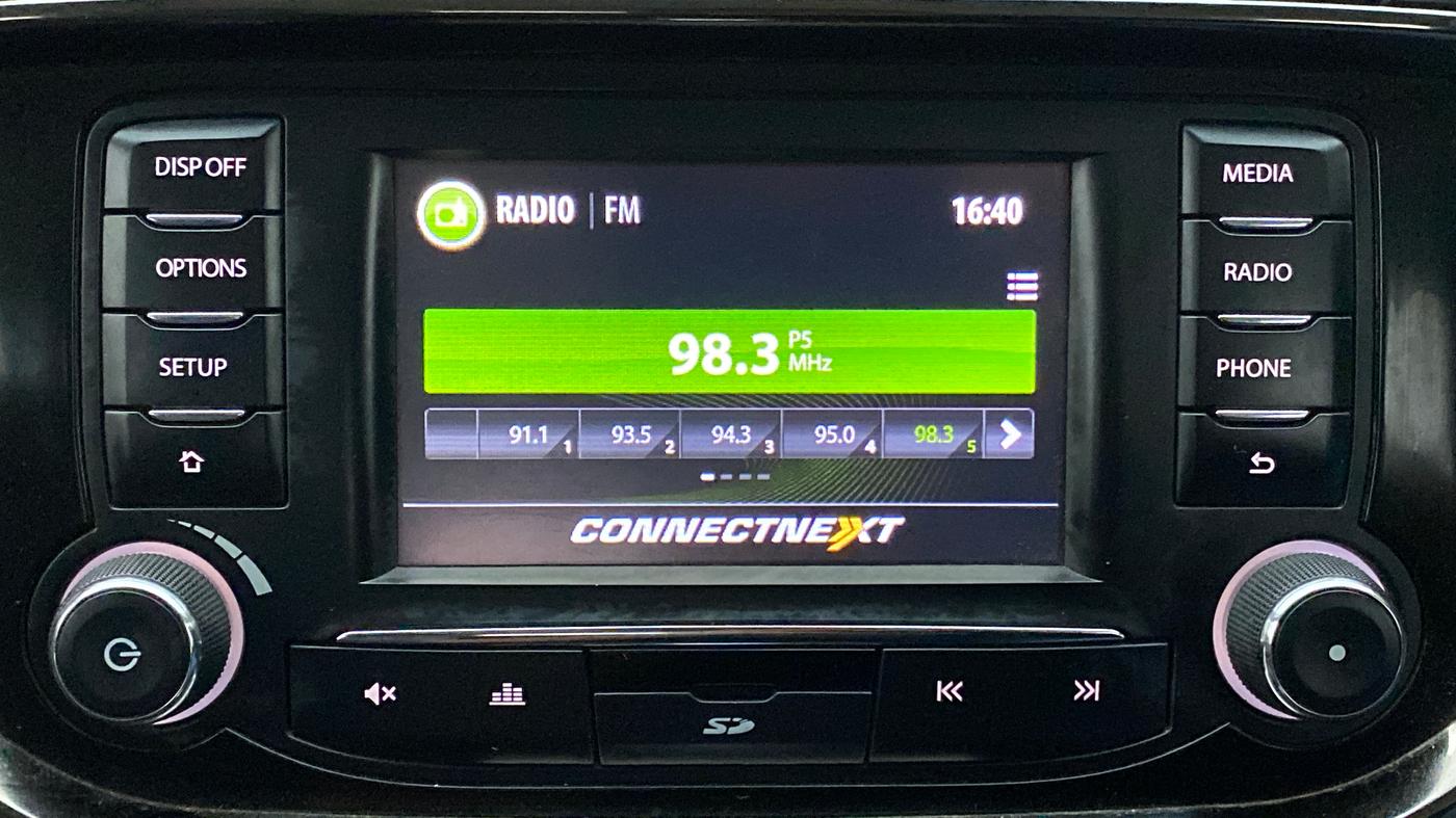 2018 Tata Hexa Varicor 400 XTA, Diesel, Automatic, 35,426 km, Infotainment System