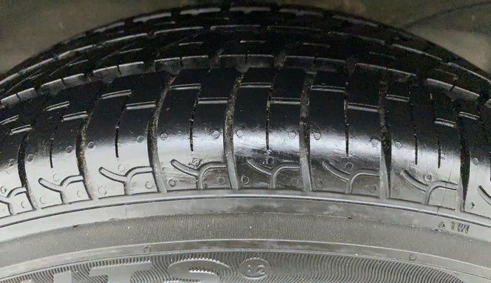 2022 Hyundai NEW SANTRO SPORTZ 1.1, Petrol, Manual, 5,549 km, Right Rear Tyre Tread