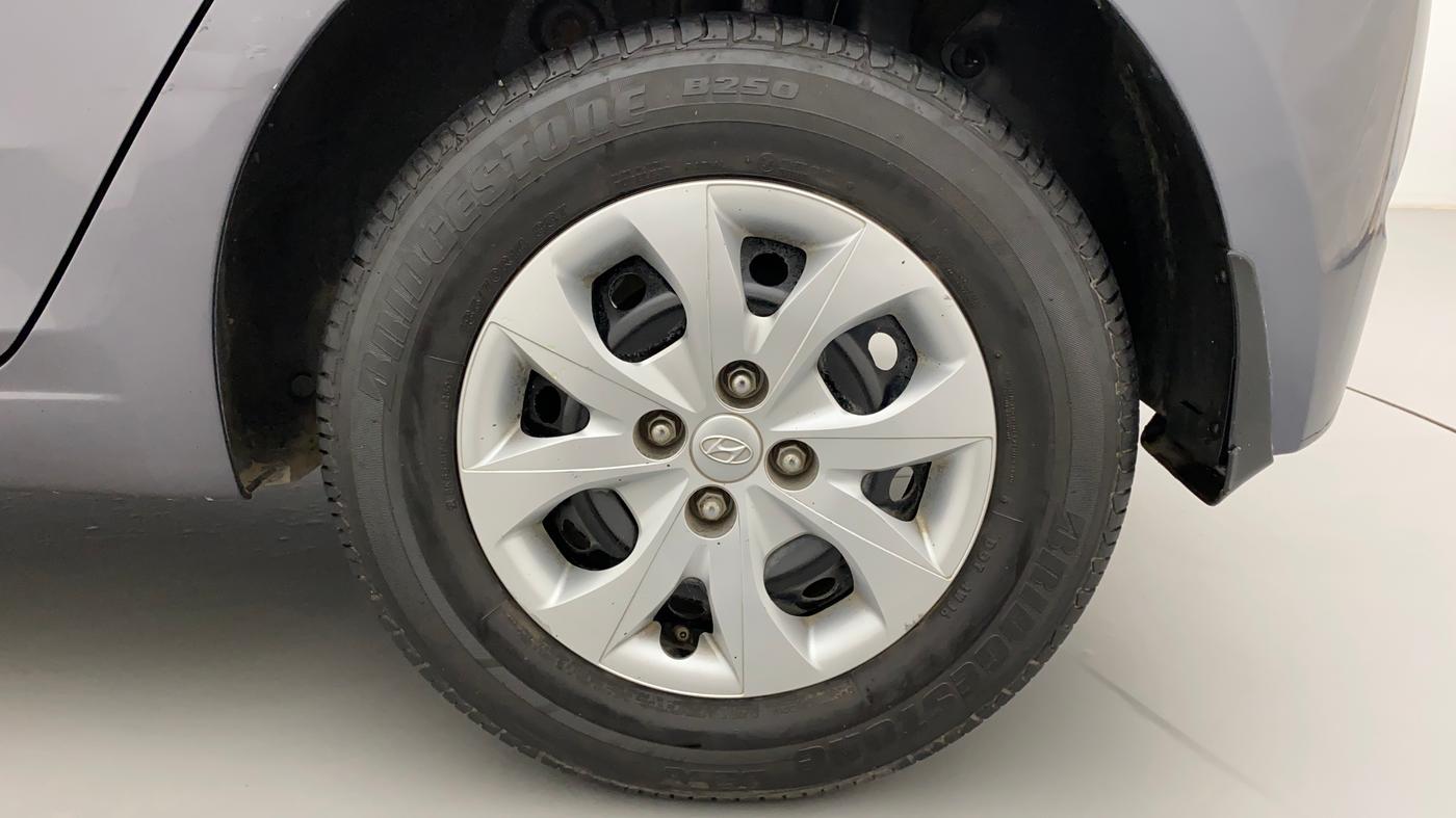 2016 Hyundai Elite i20 MAGNA 1.2, Petrol, Manual, 66,712 km, Left Rear Wheel