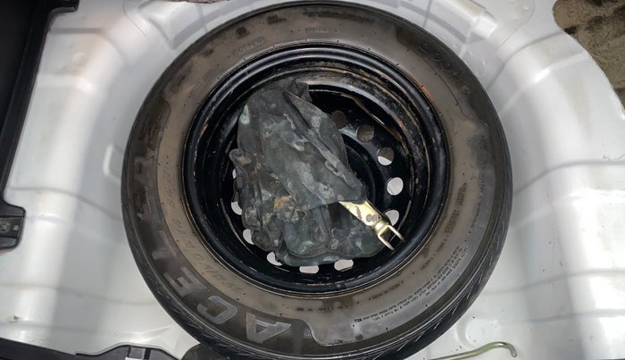 2013 Hyundai i20 MAGNA 1.2, Petrol, Manual, 73,411 km, Spare Tyre