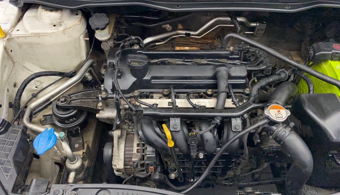 2013 Hyundai i20 MAGNA 1.2, Petrol, Manual, 73,411 km, Engine View - Right