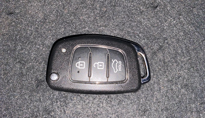 2013 Hyundai i20 MAGNA 1.2, Petrol, Manual, 73,411 km, Key Close Up