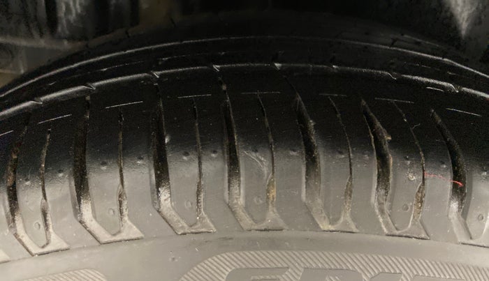 2022 Maruti XL6 ZETA MT, Petrol, Manual, 11,298 km, Right Rear Tyre Tread