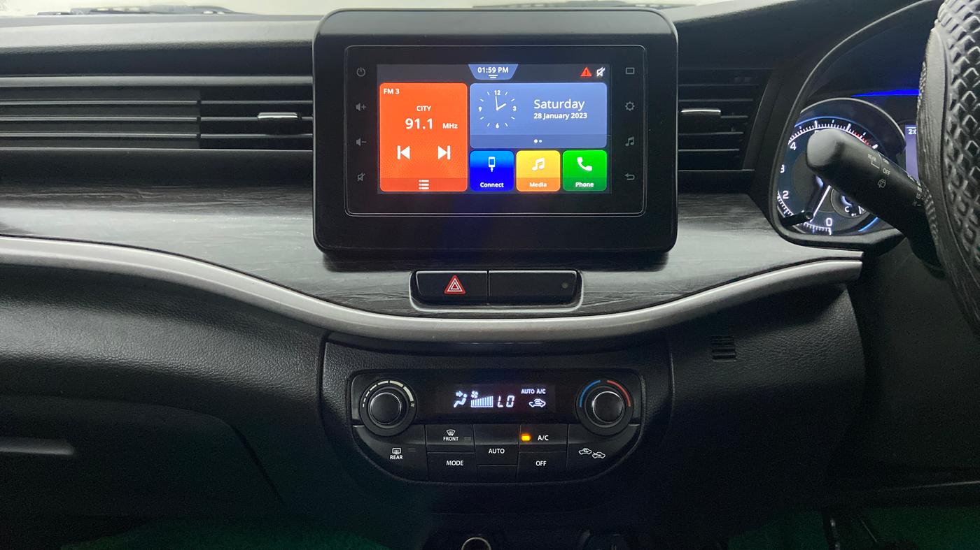 2022 Maruti XL6 ZETA MT, Petrol, Manual, 11,298 km, Air Conditioner