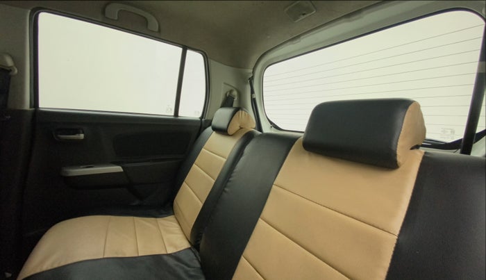 2011 Maruti Wagon R 1.0 VXI, Petrol, Manual, 23,651 km, Right Side Rear Door Cabin