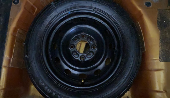 2016 Tata Tiago XT PETROL, Petrol, Manual, 83,954 km, Spare Tyre