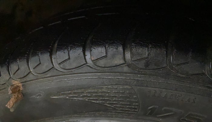 2016 Tata Tiago XT PETROL, Petrol, Manual, 83,954 km, Left Front Tyre Tread