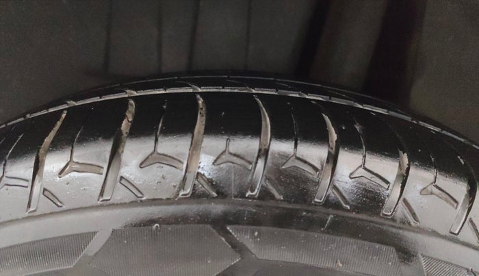 2018 Maruti Dzire ZXI PLUS, Petrol, Manual, 75,062 km, Left Rear Tyre Tread