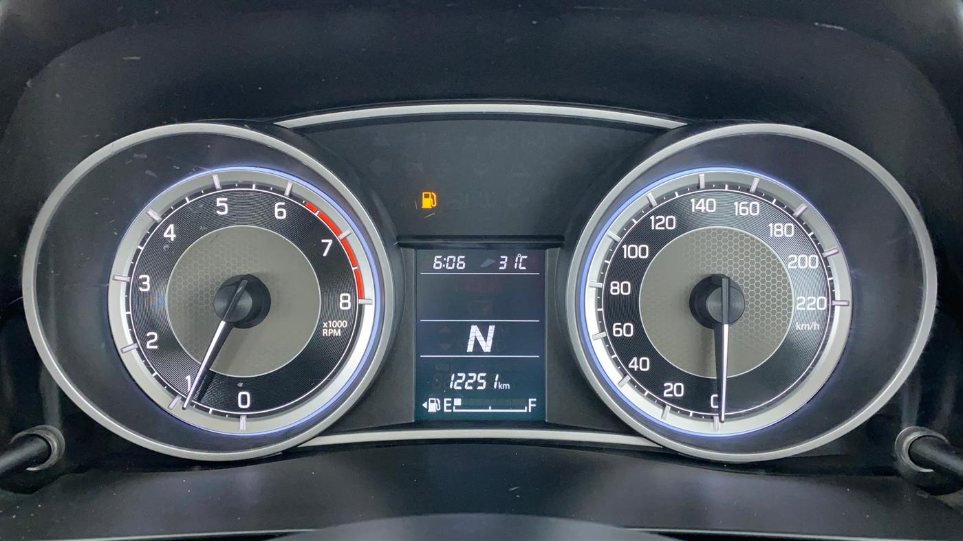 2017 Maruti Dzire VXI AMT, Petrol, Automatic, 13,755 km, Odometer Image