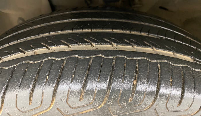 2013 Nissan Micra XV CVT, Petrol, Automatic, 60,867 km, Left Front Tyre Tread