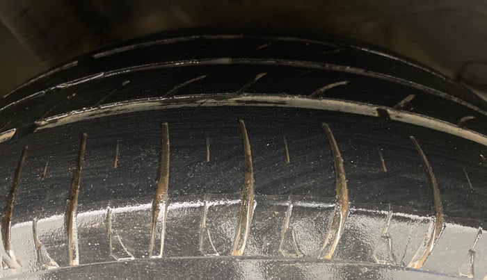 2013 Nissan Micra XV CVT, Petrol, Automatic, 60,867 km, Right Rear Tyre Tread
