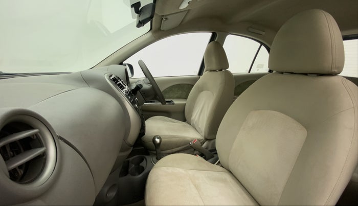 2013 Nissan Micra XV CVT, Petrol, Automatic, 60,867 km, Right Side Front Door Cabin