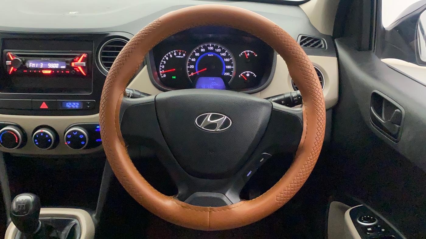 2015 Hyundai Grand i10 MAGNA 1.2 KAPPA VTVT, Petrol, Manual, 40,260 km, Steering Wheel Close Up
