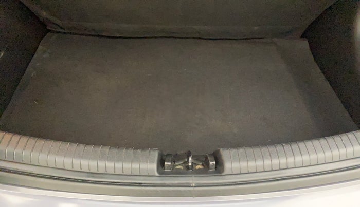 2015 Hyundai Grand i10 MAGNA 1.2 KAPPA VTVT, Petrol, Manual, 40,260 km, Boot Inside