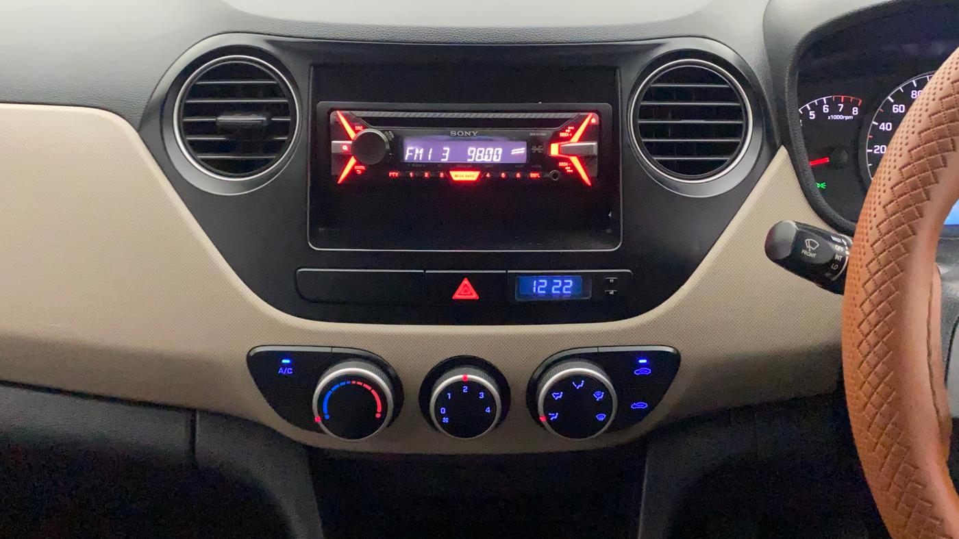2015 Hyundai Grand i10 MAGNA 1.2 KAPPA VTVT, Petrol, Manual, 40,260 km, Air Conditioner