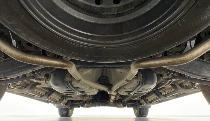2018 Mahindra XUV500 W9, Diesel, Manual, 47,899 km, Rear Underbody