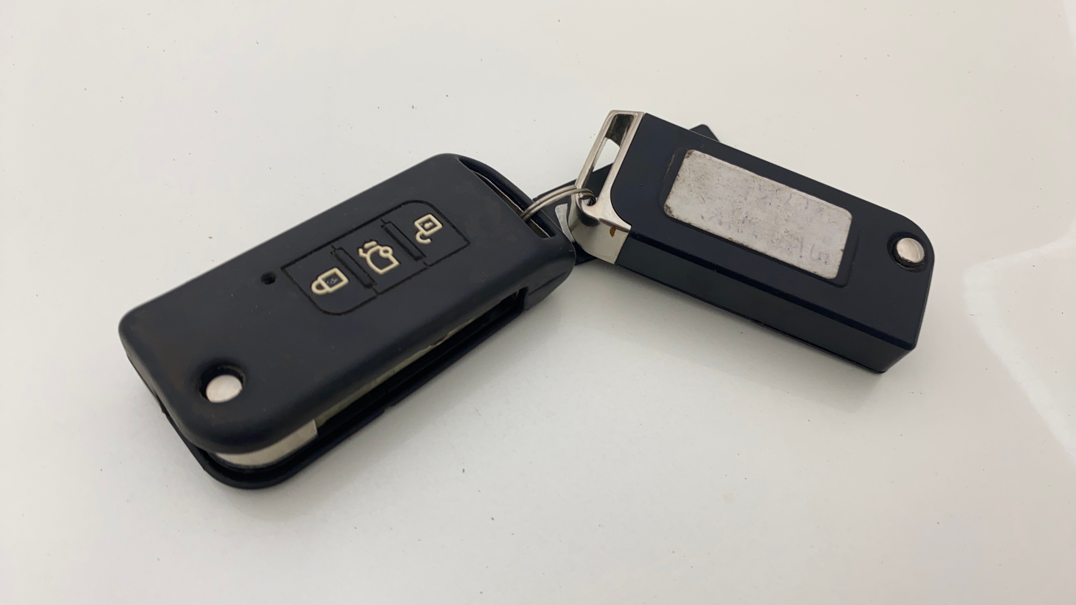 camera-Key-Close-Up