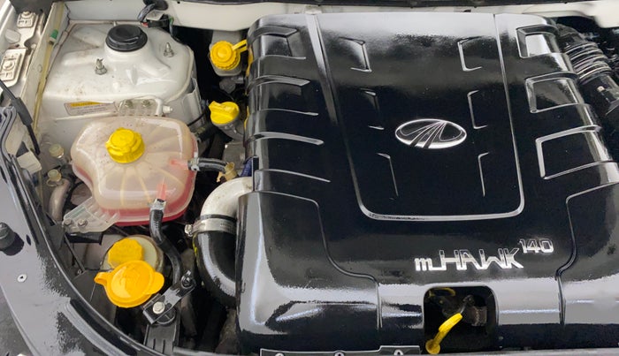 2017 Mahindra XUV500 W6, Diesel, Manual, 56,769 km, Engine View - Right