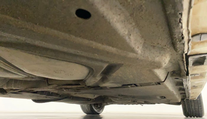 2011 Audi A6 2.0 TDI, Diesel, Automatic, 1,02,564 km, Right Side Underbody