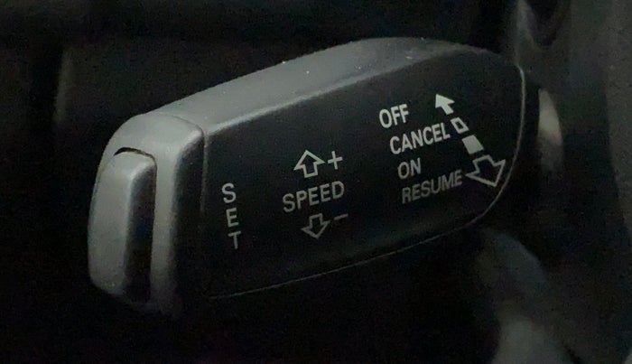 2011 Audi A6 2.0 TDI, Diesel, Automatic, 1,02,564 km, Adaptive Cruise Control