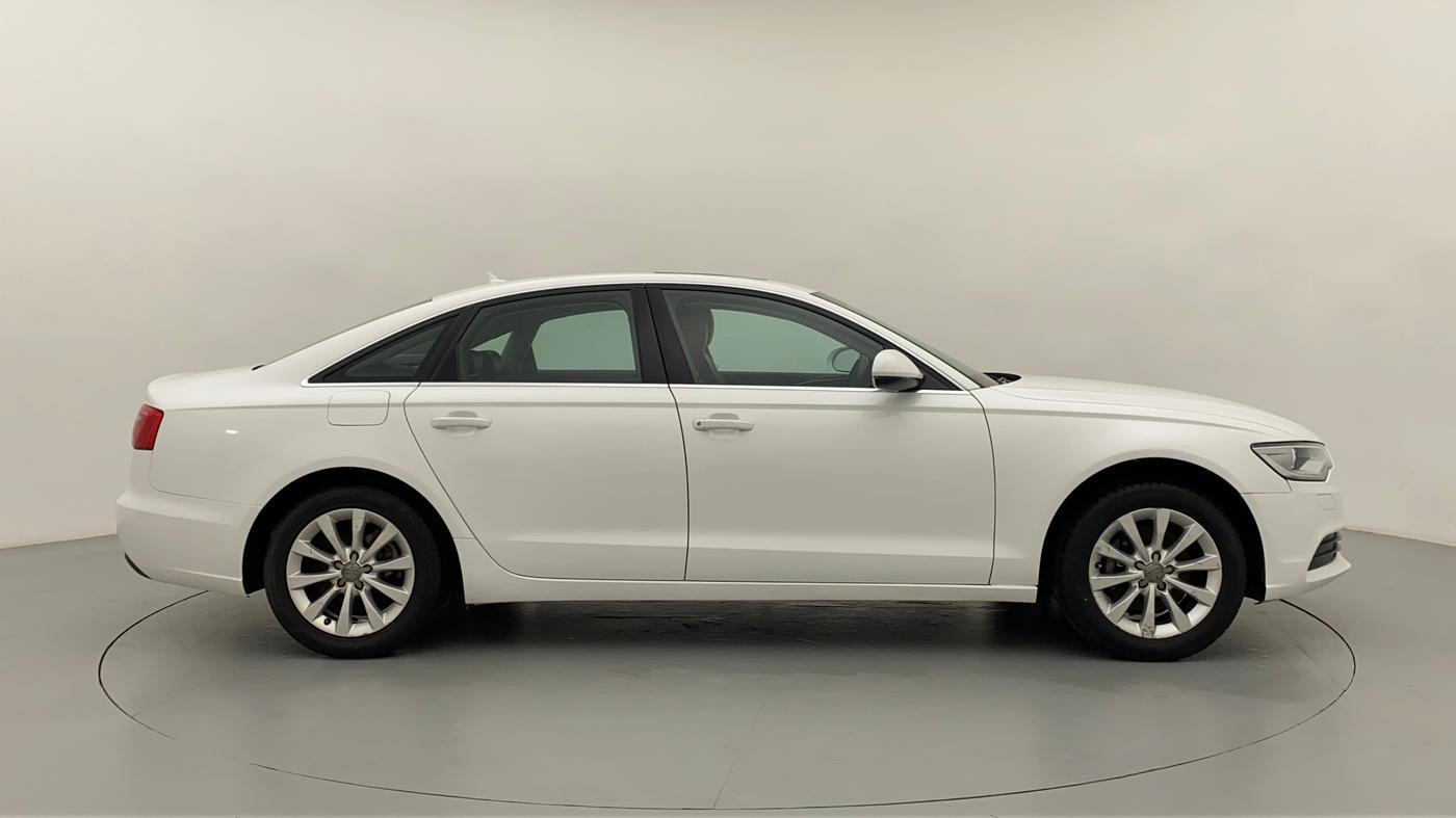 2011 Audi A6 2.0 TDI, Diesel, Automatic, 1,02,564 km, Right Side