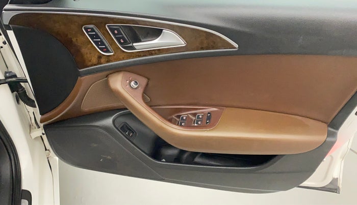 2011 Audi A6 2.0 TDI, Diesel, Automatic, 1,02,564 km, Driver Side Door Panels Control