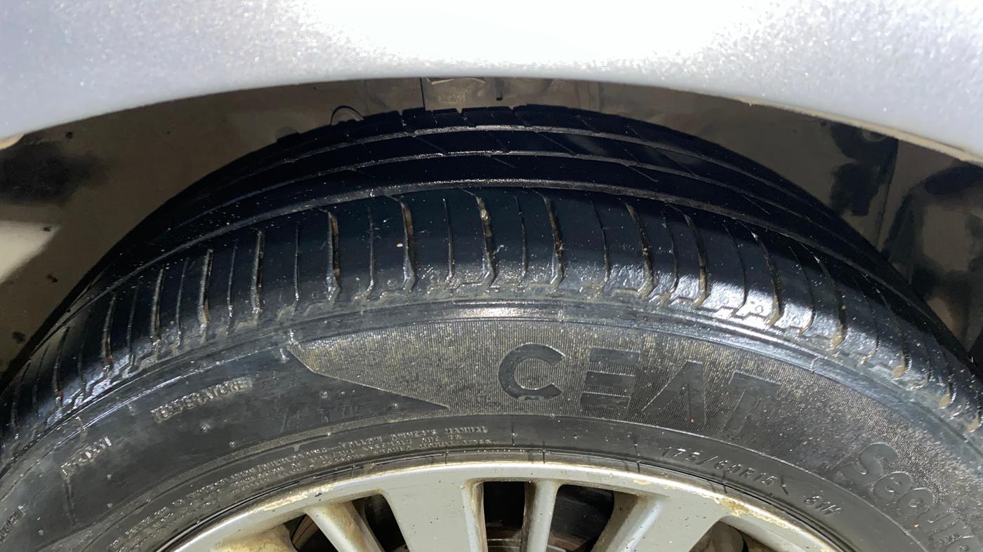2020 Honda City 1.5L I-VTEC V CVT 5TH GEN, Petrol, Automatic, 77,157 km, Right Front Tyre Tread