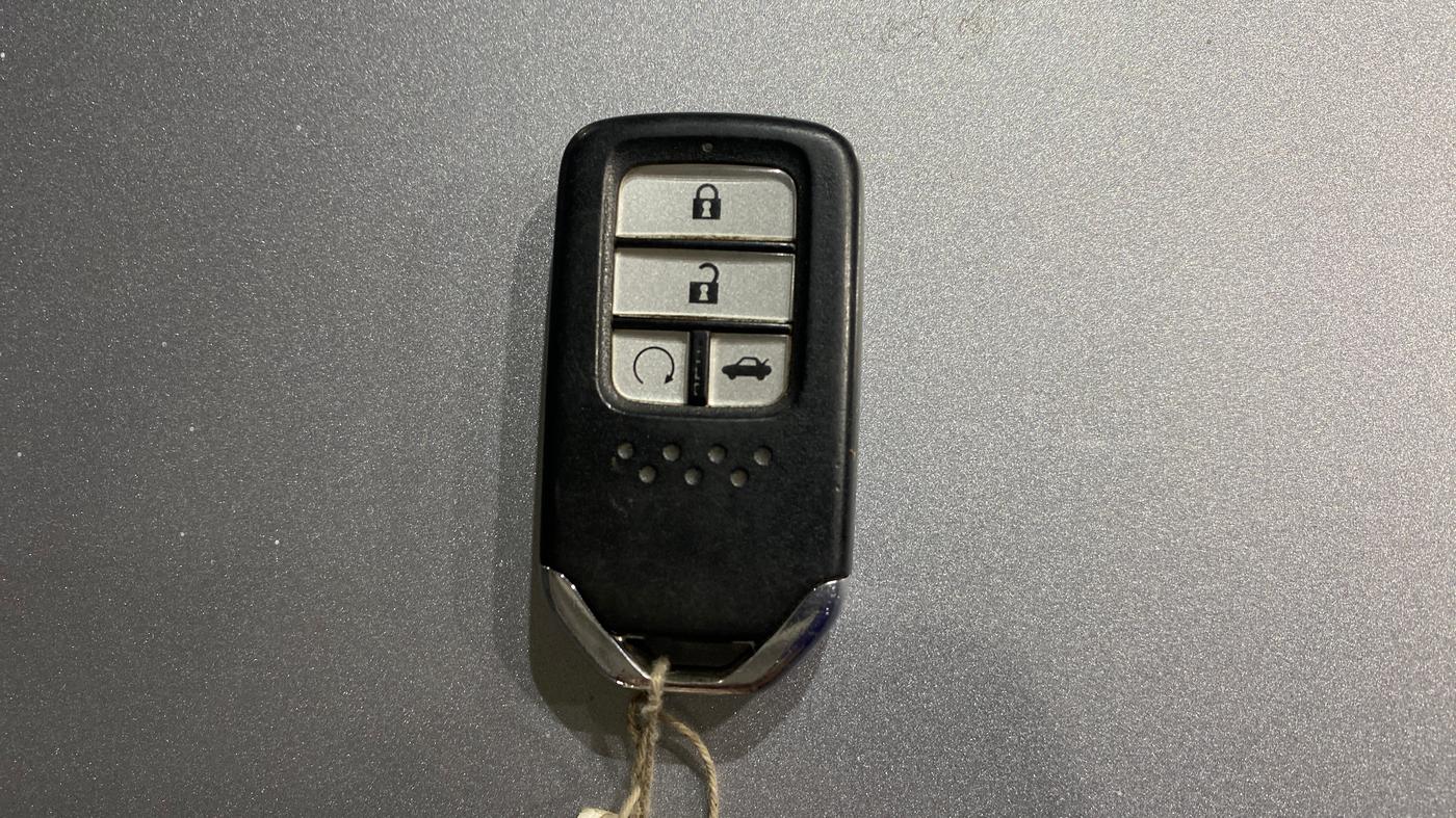 2020 Honda City 1.5L I-VTEC V CVT 5TH GEN, Petrol, Automatic, 77,157 km, Key Close Up