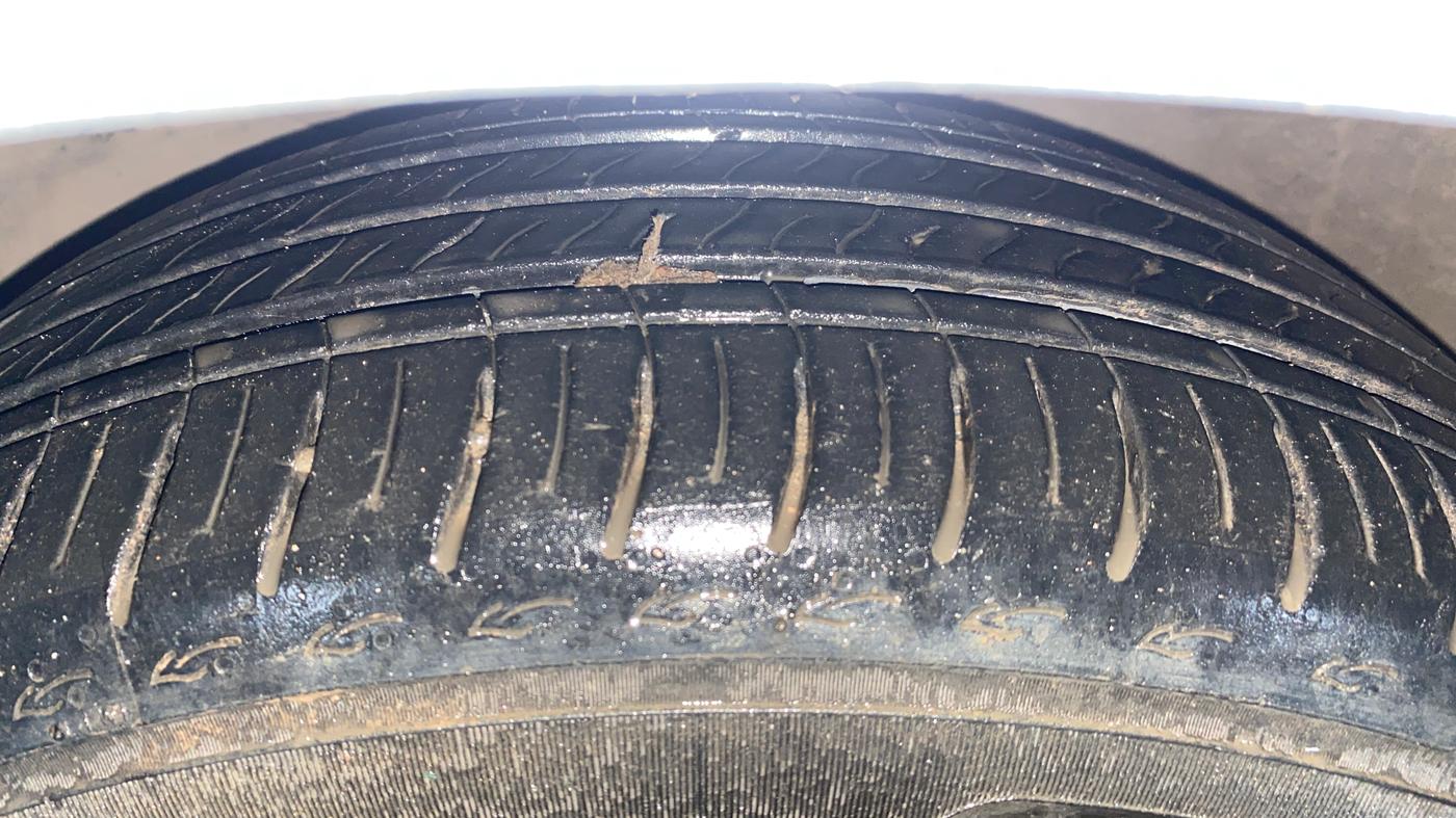 2020 Honda City 1.5L I-VTEC V CVT 5TH GEN, Petrol, Automatic, 77,157 km, Left Front Tyre Tread