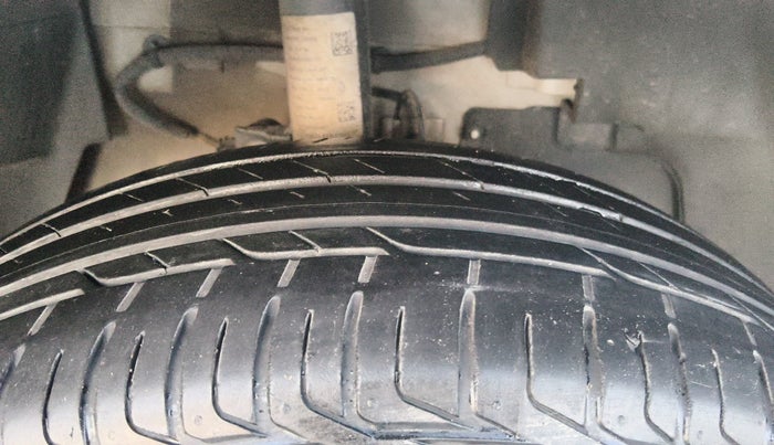 2024 Tata NEXON SMART+ 1.2 PETROL, Petrol, Manual, 30,711 km, Right Front Tyre Tread