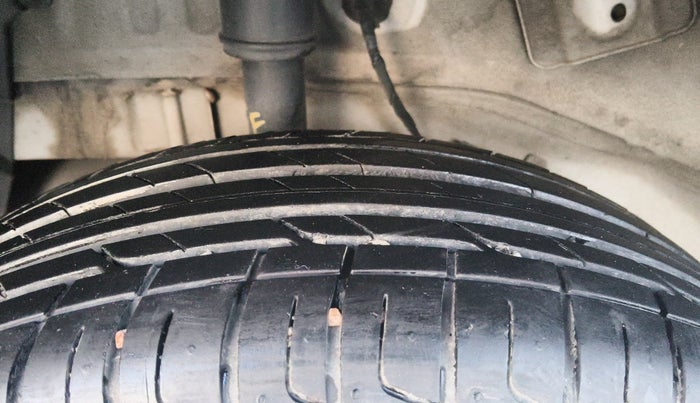 2024 Tata NEXON SMART+ 1.2 PETROL, Petrol, Manual, 30,711 km, Right Rear Tyre Tread