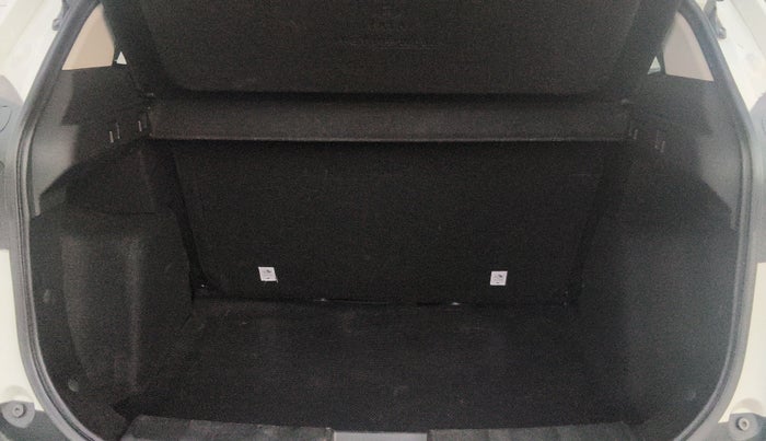 2024 Tata NEXON SMART+ 1.2 PETROL, Petrol, Manual, 30,711 km, Boot Inside