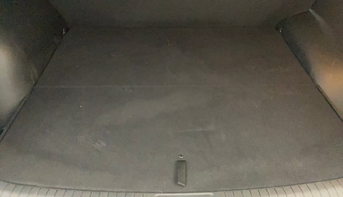 2016 Hyundai Creta S 1.6 PETROL, Petrol, Manual, 48,769 km, Boot Inside