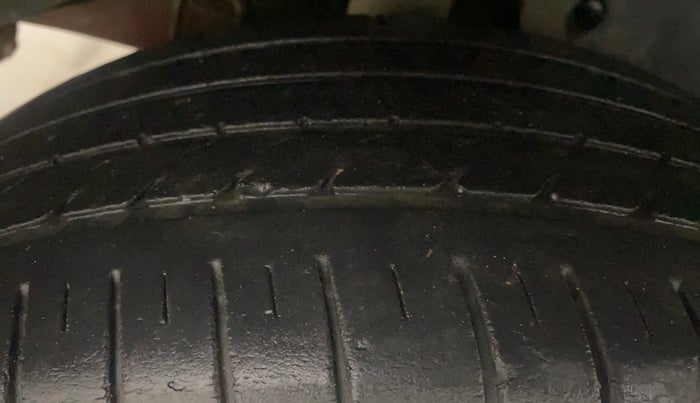 2016 Hyundai Creta S 1.6 PETROL, Petrol, Manual, 48,769 km, Right Rear Tyre Tread