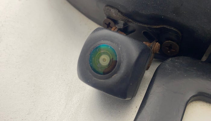 2015 Mahindra XUV500 W10, Diesel, Manual, 83,012 km, Parking Camera