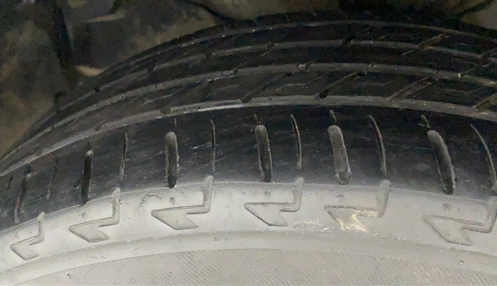 2018 Honda WR-V 1.5L I-DTEC S MT, Diesel, Manual, 51,943 km, Left Front Tyre Tread