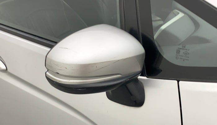 2018 Honda WR-V 1.5L I-DTEC S MT, Diesel, Manual, 51,943 km, Right rear-view mirror - Minor scratches