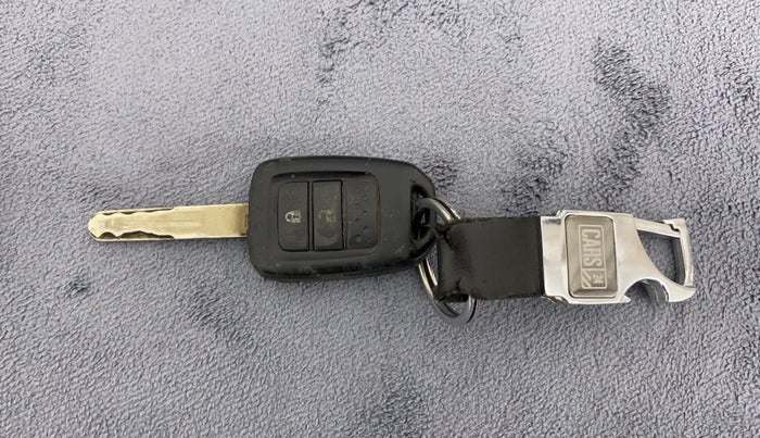 2018 Honda WR-V 1.5L I-DTEC S MT, Diesel, Manual, 51,943 km, Key Close Up