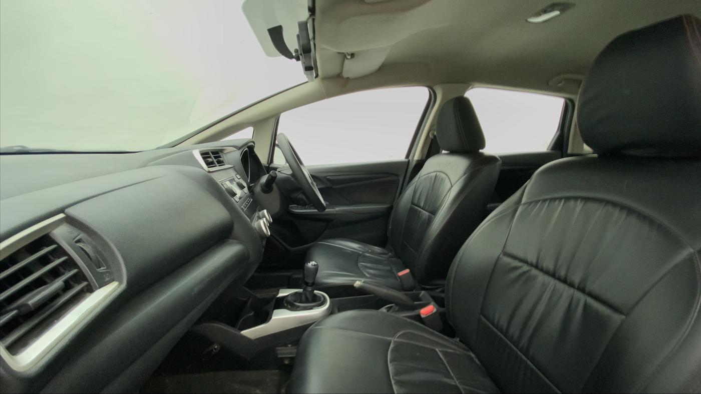 2018 Honda WR-V 1.5L I-DTEC S MT, Diesel, Manual, 51,943 km, Right Side Front Door Cabin
