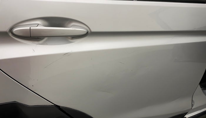 2018 Honda WR-V 1.5L I-DTEC S MT, Diesel, Manual, 51,943 km, Right rear door - Minor scratches