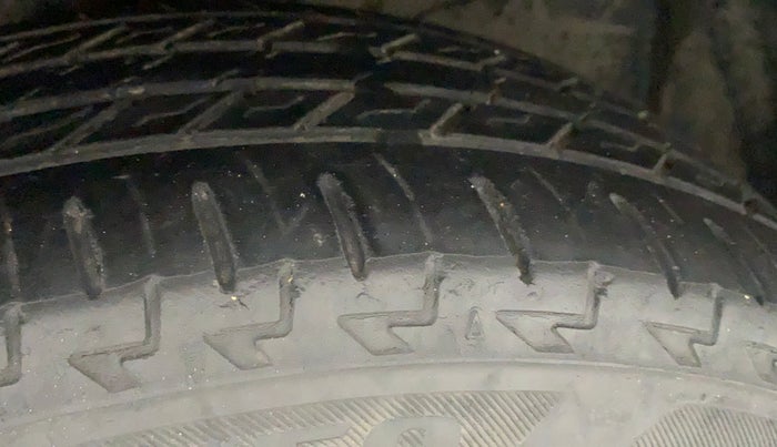 2018 Honda WR-V 1.5L I-DTEC S MT, Diesel, Manual, 51,943 km, Right Front Tyre Tread